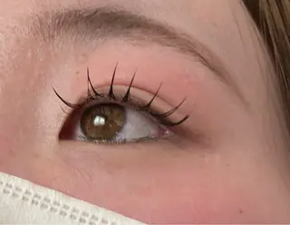 マツエク・マツパ fleuri所属・フルリ fleuriのマツエク・マツパデザイン