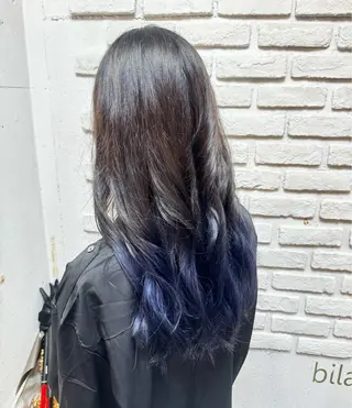 ロング しおん @_qliwjsl_のヘアスタイル