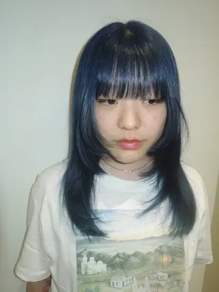 ミディアム YUI／レイヤー カット/透明感カラーのヘアスタイル