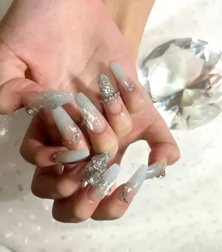 ネイル plaisir所属・plaisir プレジールネイルのネイルデザイン