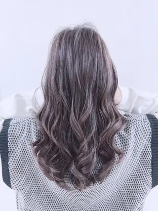 ロング 井上 ゆきのヘアスタイル