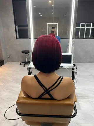 ショート カラー ハイトーン✨最新髪質 改善👩ryuyaのヘアスタイル