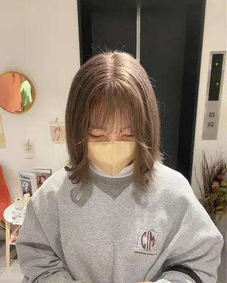 ミディアム デザイン🥇複雑履歴 ハイトーン特化のヘアスタイル