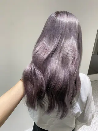 ロング カラー Miyu's所属・juri .のヘアスタイル