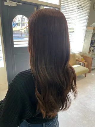 カラー 近田 小桜のヘアスタイル