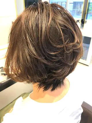 ショート カラー 井口 真人のヘアスタイル