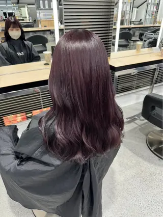 ロング カラー 【ﾐﾆﾓSALE】透 ける艶髪♡ストレートのヘアスタイル