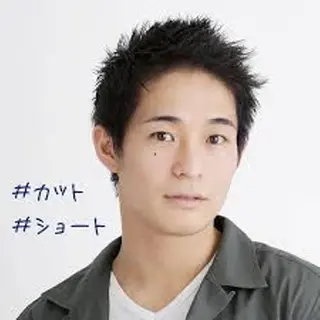 ショート 山下 実那のヘアスタイル