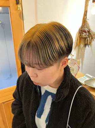 ショート 小村 敏司のヘアスタイル