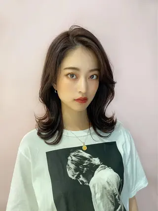 ミディアム カラー レイヤー専門家 ダブルカラー修のヘアスタイル