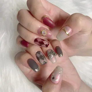 ネイル 💅ネイルハウス🏡 🎀TOMO🎀のネイルデザイン
