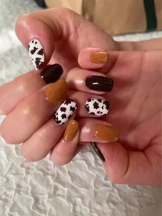 ネイル 谷 友梨香のネイルデザイン