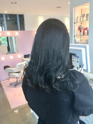 セミロング 所渉/韓国レイヤー /ウルフカットのヘアスタイル