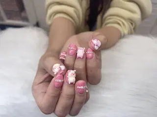 ネイル LETHI LINHのネイルデザイン