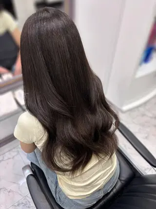 ロング カラー THE  ESCALA表参道所属・Hana🌷/ 透明感/艶髪/表参道のヘアスタイル