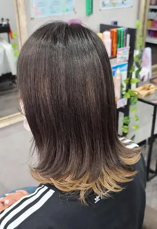 カラー 井澗 修二のヘアスタイル