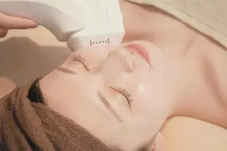 メンズ ネイル マツエク・マツパ カラー パーマ ヘアアレンジ Renatus 脱毛/美肌/眉/痩身のエステ・リラクイメージ