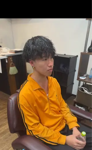 ミディアム パーマ GUY'S HAIR 133所属・菅野 誠のヘアスタイル