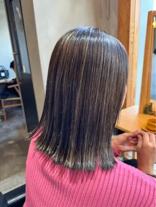 ミディアム 泉 あさみのヘアスタイル