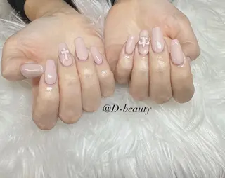 ネイル D-BEAUTY Nailsalonのネイルデザイン