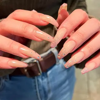 ネイル 河野 弥月のネイルデザイン