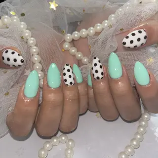 ネイル カスミ ネイルサロンのネイルデザイン