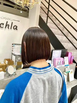 ショート 山本 佳奈のヘアスタイル