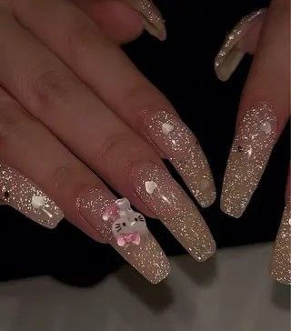 ネイル Chisa Nail Studio所属・チ サのネイルデザイン
