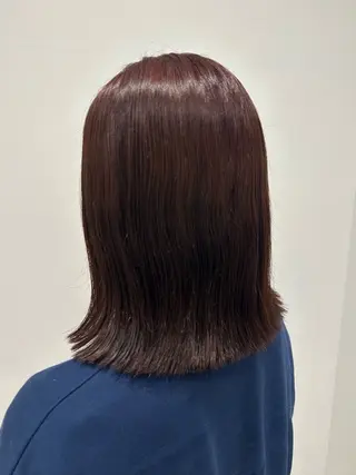 ミディアム レイヤー・ナチュラル RUKUのヘアスタイル