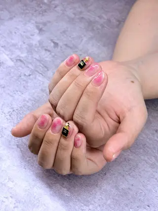 ネイル Roger 舞のネイルデザイン