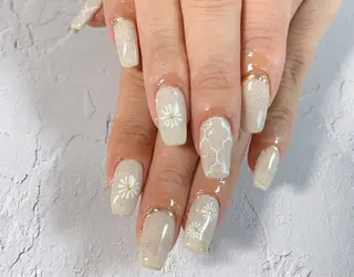 ネイル celica所属・松田 由真のネイルデザイン