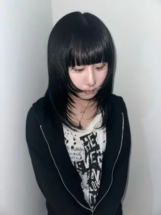 セミロング ブリーチ・レイヤ ー特化🔥 ちかまるのヘアスタイル