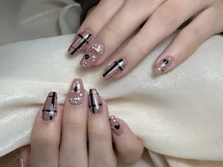 ネイル LR.ONE リナのネイルデザイン