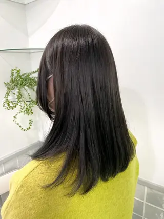 セミロング カラー miyu 美髪縮毛矯正𓂃꙳⋆のヘアスタイル