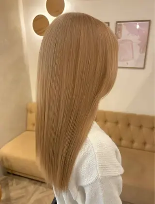 セミロング カラー 暖色/ミルクティー/ レイヤー/yuriaのヘアスタイル