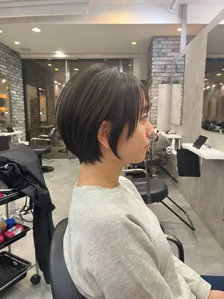 ショート カラー ロエ平尾山荘所属・ショート/ハイライト /平尾/薬院/綜一郎のヘアスタイル