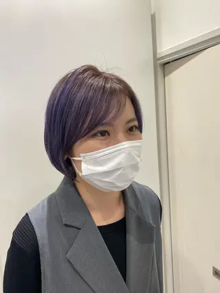 ショート 白髪ぼかしハイライト めさきすずなのヘアスタイル