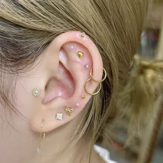 🐝TOMO🎀ིྀ 【パラジェル取扱店】のネイルデザイン