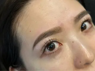 アイブロウ 眉毛サロンLino所属・lino salon monaの眉毛・アイブロウイメージ