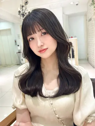 ロング カラー ヘアアレンジ 透明感カラー ai🫧🪞のヘアスタイル