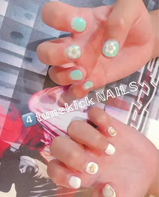 ネイル 4tunekick NAILS(フォーチュンキックネイルズ)所属・光森 淳子のネイルデザイン