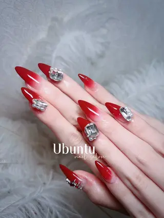 ネイル Ubuntu🎀 ネイルサロン✨のネイルデザイン