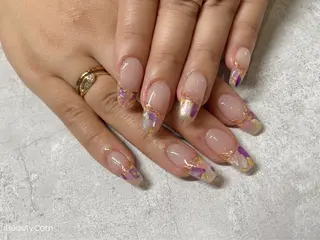 ミディアム ネイル 《LB》ラブリエ Nail&eyeのマツエク・マツパデザイン