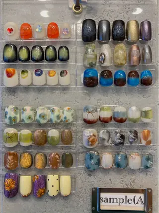 ネイル 爪の絵描き屋　ミテネイル所属・爪の絵描き屋 ミテネイルのネイルデザイン