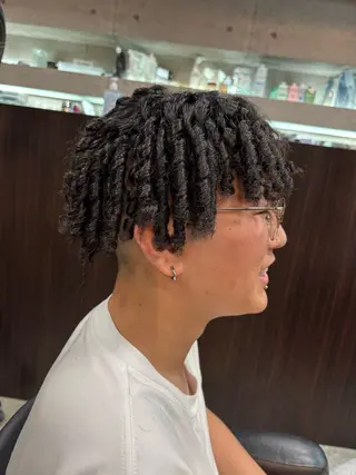 パーマ メンズ HAIR＆BEAUTY美庵所属・パーマ特化美容師 ナガイのヘアスタイル