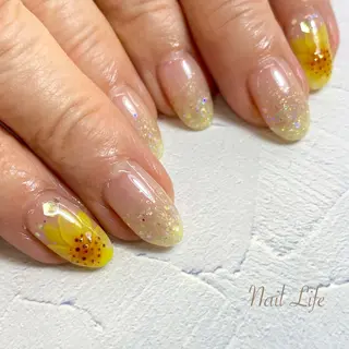 ネイル 大嶋 めぐみのネイルデザイン