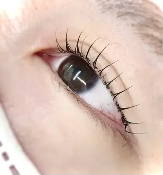 マツエク・マツパ Total Beauty Salon　TRINT所属・☆ NALのマツエク・マツパデザイン