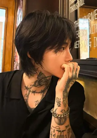 ショート 酸性ストレート 🤍🎀honokaのヘアスタイル