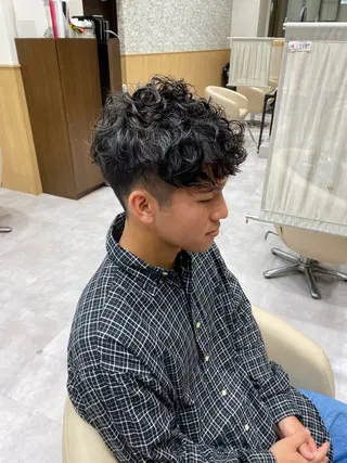 ショート パーマ メンズ UNIX所属・村上翼/ハンサム ショート/パーマのヘアスタイル