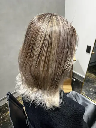 セミロング カラー ハイトーン/韓国風/ 艶髪/吉祥寺のヘアスタイル